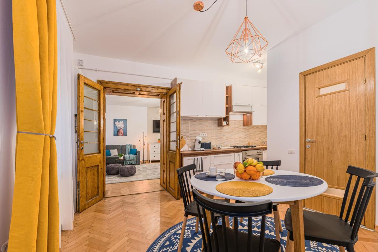 Garden Hideout - Central Apartment Brašov Exteriér fotografie